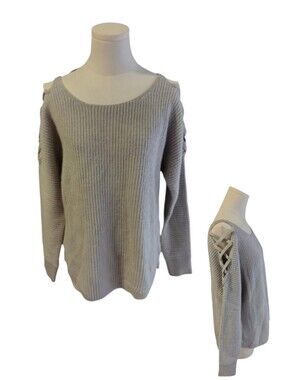 Bar III Light Gray Scoop Neck Cut Out Shoulder Wool Sweater Size Medium